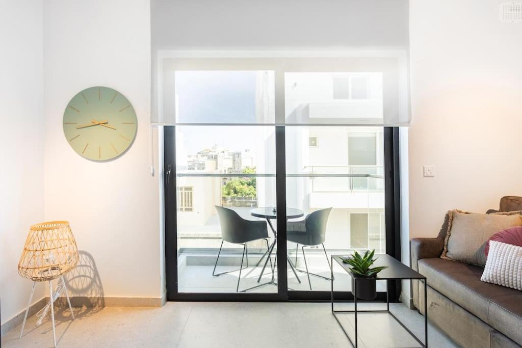 Sliema Boutique Apartments By Holi Bagian luar foto